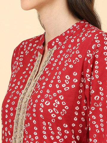 Varanga Women Red Bandhani Print Straight Kurta